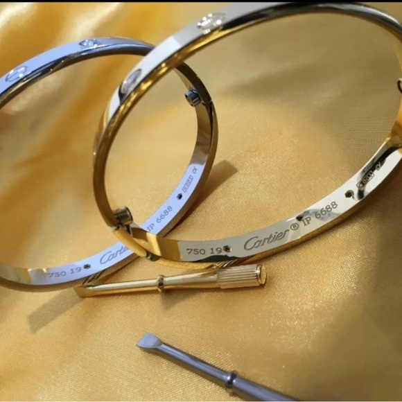 ❤️Silver Stainless Steel 18k gold plated Bangle Bracelet SZ 16cm - Picture 3 of 6